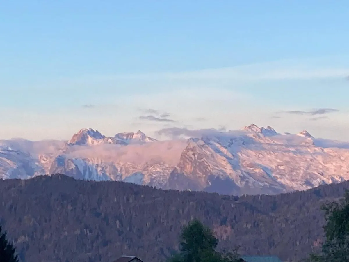 All-Wood Chalet In Haute-Savoie Nancy-sur-Cluses