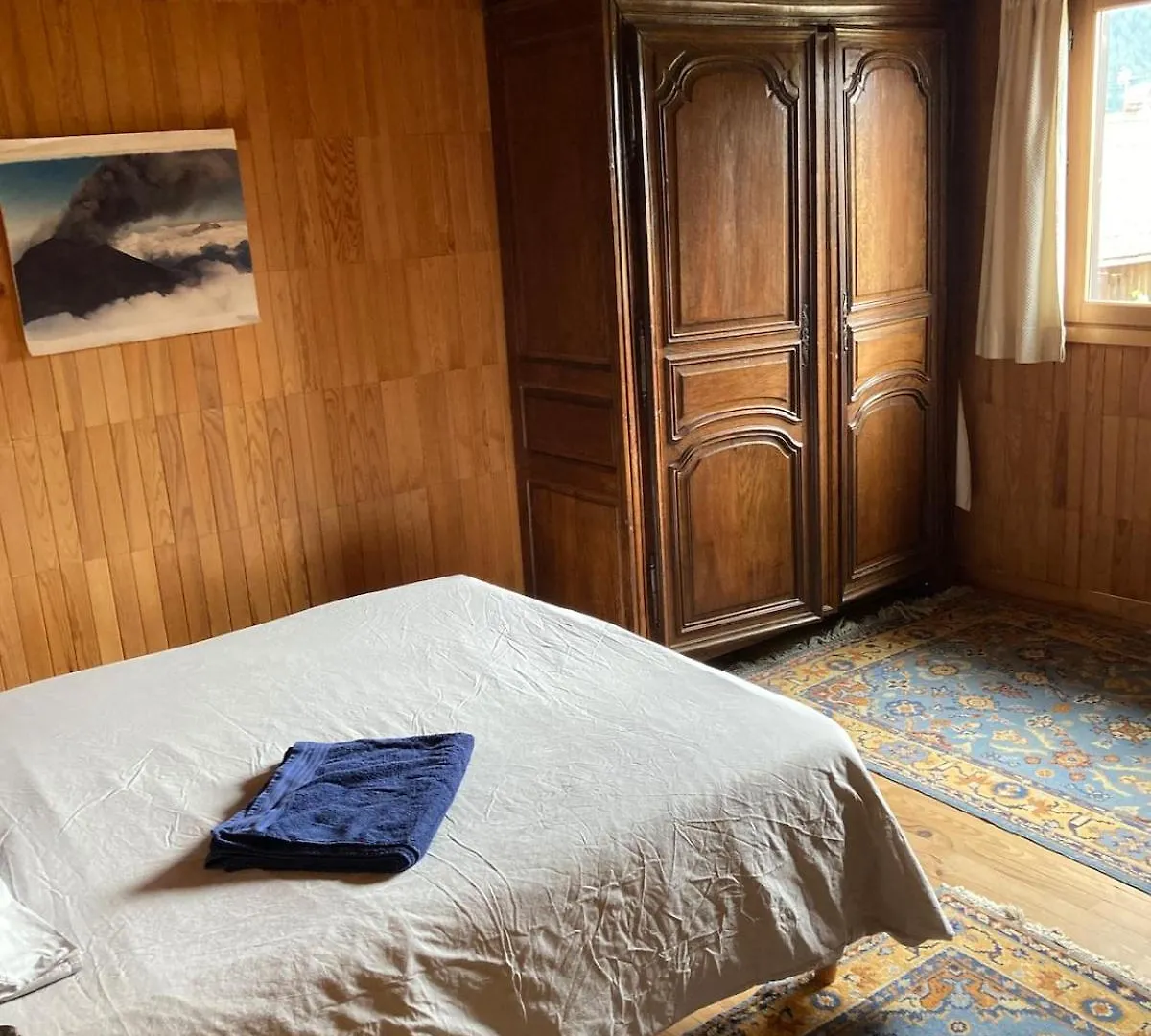 All-Wood Chalet In Haute-Savoie Nancy-sur-Cluses